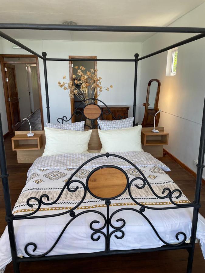 Top Floor Studio -Villa Ibiza Trou d'Eau Douce Luaran gambar